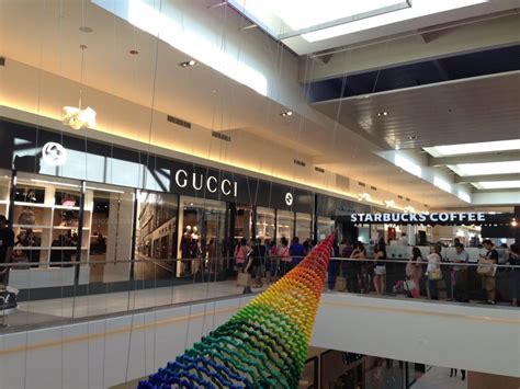 fashion outlets of chicago gucci|premium outlet rosemont.